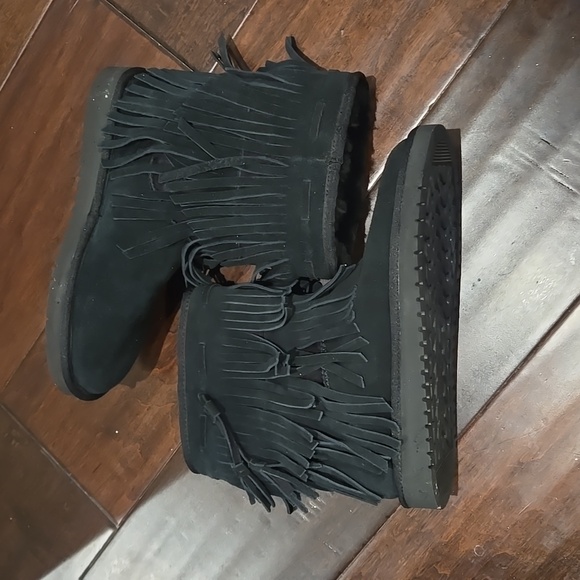 Koolaburra by Ugg Black Suede Boots with Suede Fringe Women's 8 - Picture 7 of 7